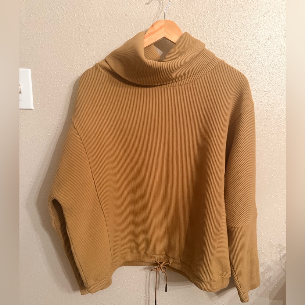 Varley Mustard Ribbed Sweatshirt - Picture 3 of 10